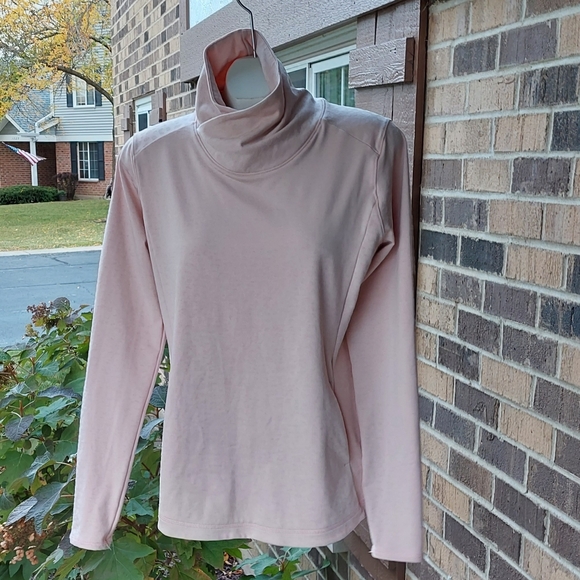 Like New CALIA by Carrie Underwood Long Sleeve Top Criss Cross Mock Neck - Picture 4 of 10